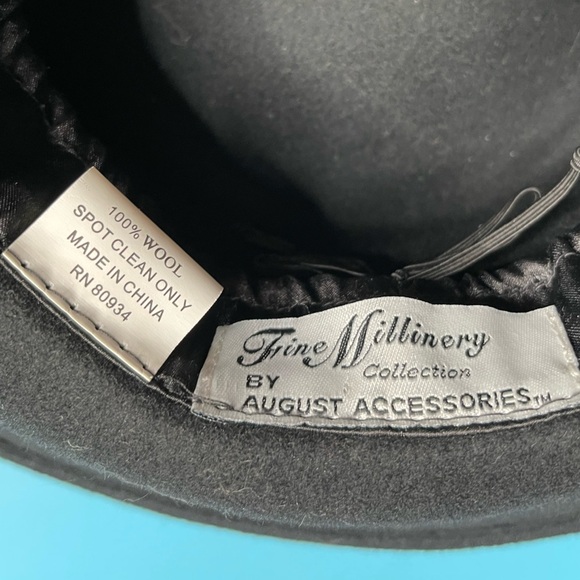 Fine Millinery by August Accessories Black Wool Hat Velvet and Feather W/Leaves - Picture 3 of 4